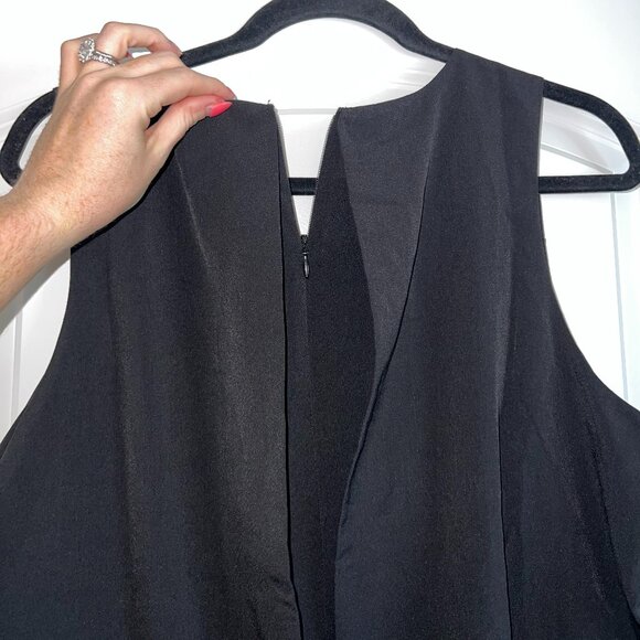 Black sleeveless bubble hem top - Picture 6 of 6